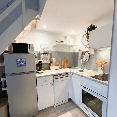 Le T2 Spacieux 44m2 Wifi Clim 아파트